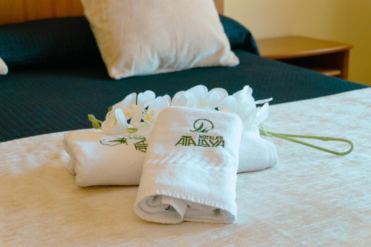 Hotel Atalaya II Portonovo Eksteriør billede