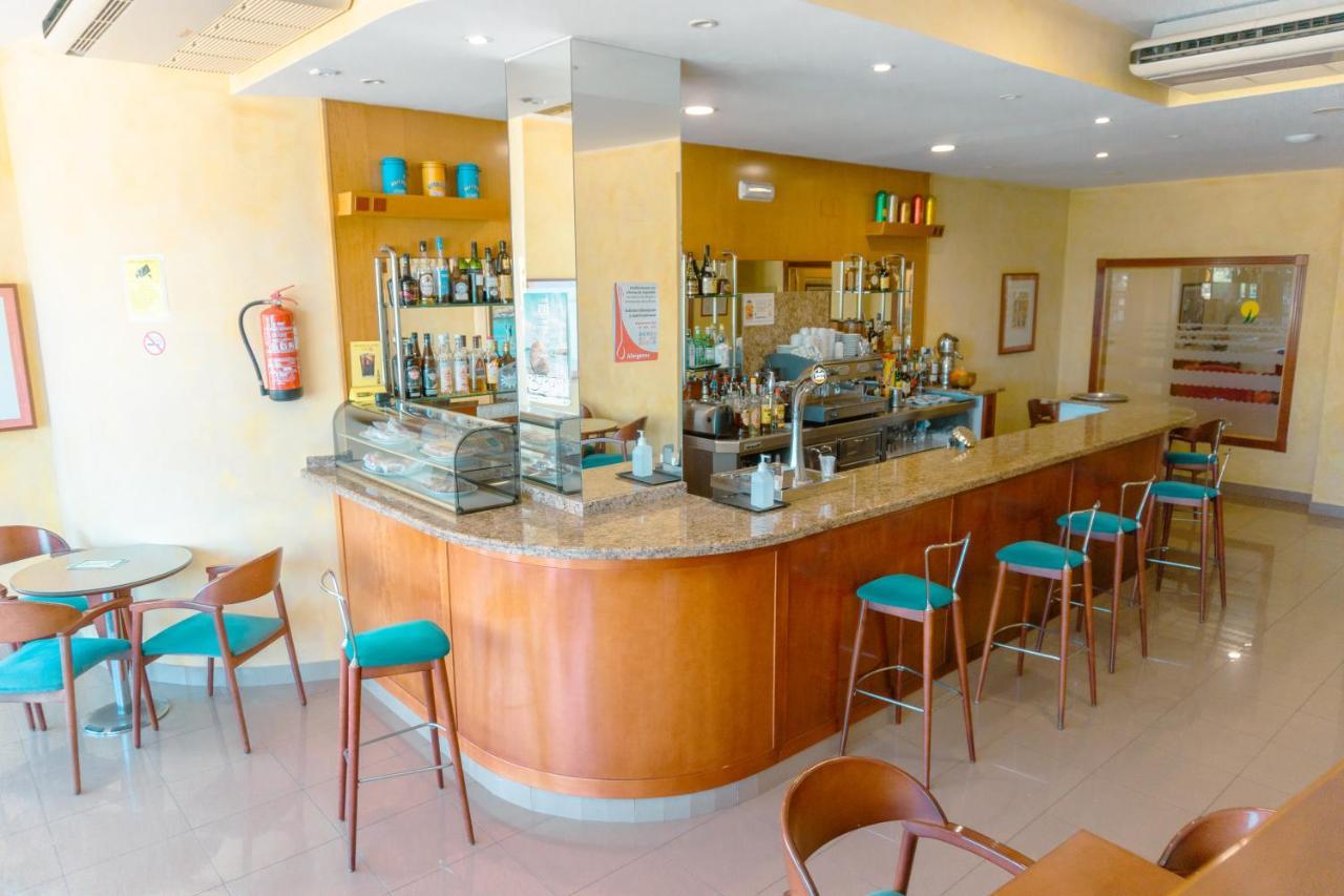Hotel Atalaya II Portonovo Eksteriør billede