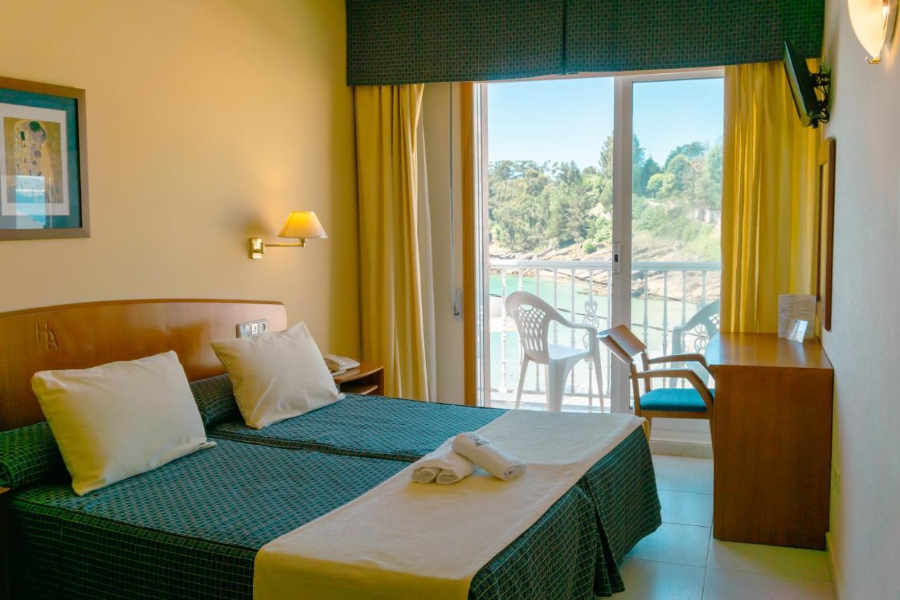 Hotel Atalaya II Portonovo Eksteriør billede